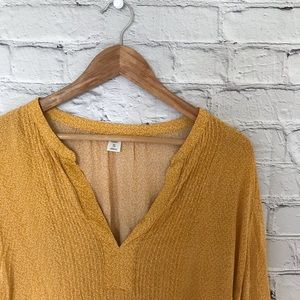 Old Navy Yellow Floral V-Neck Blouse Tunic